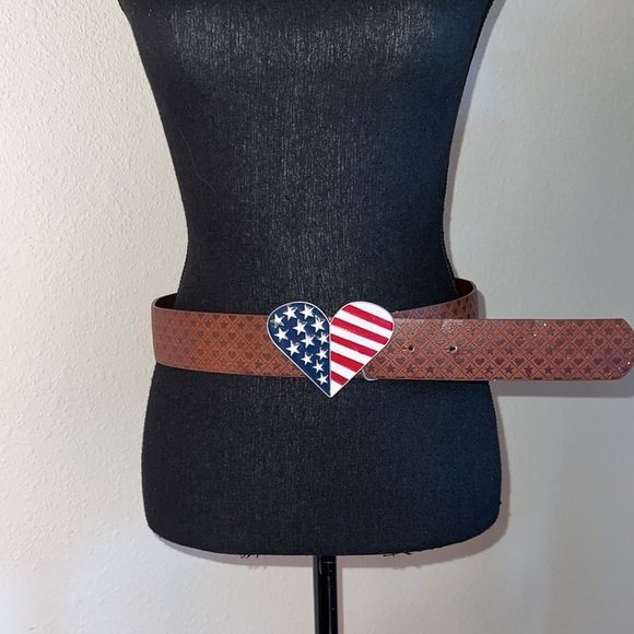 Heart Shaped Stars Stripes Unisex Buckle Stars Hearts Brown Vegan Leather Belt - Picture 2 of 10